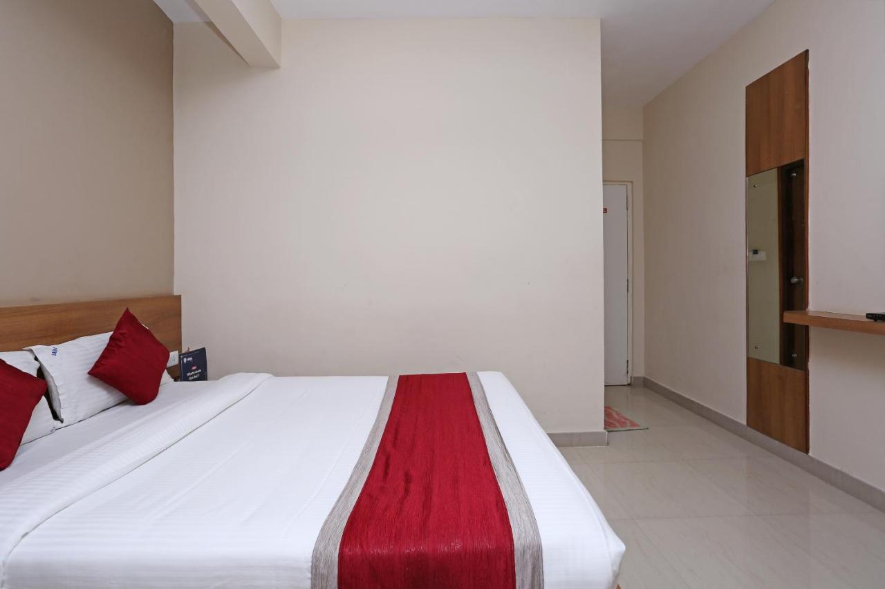 Oyo 6447 Samasth Rooms And Suites Mysore Extérieur photo