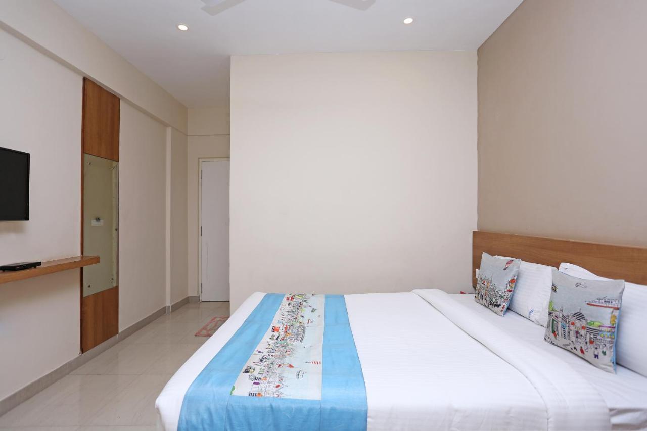 Oyo 6447 Samasth Rooms And Suites Mysore Extérieur photo